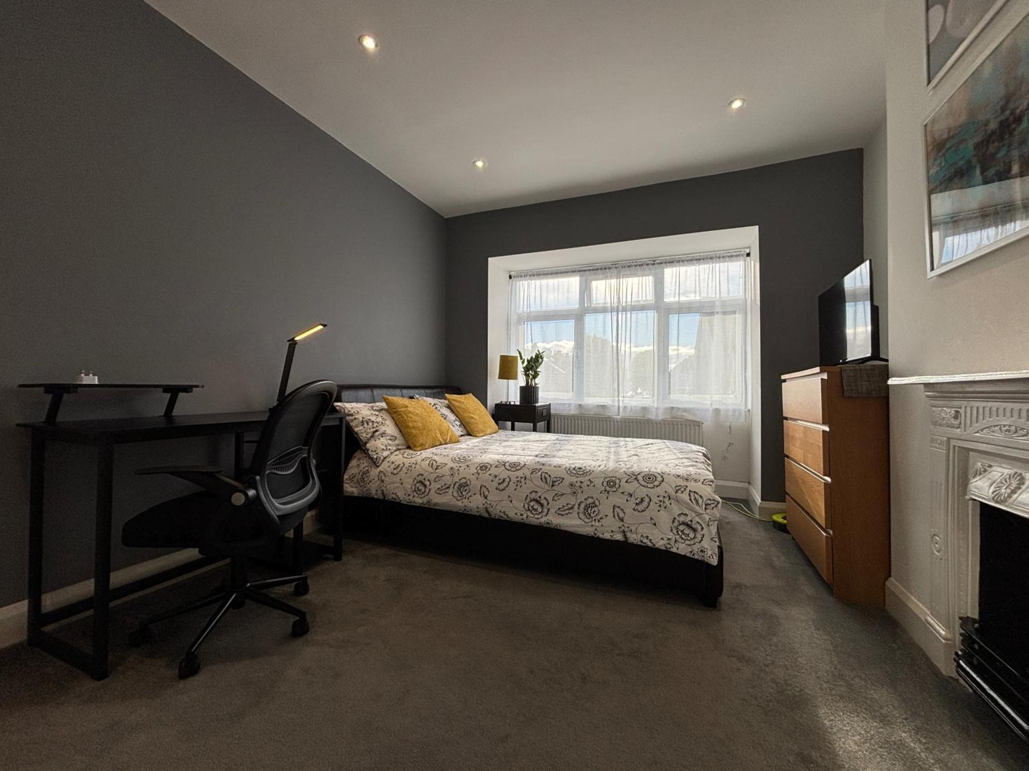 Hotel Entire House Floor Perfect For Couples & Freelancers - Available For Single Too Londýn Exteriér fotografie
